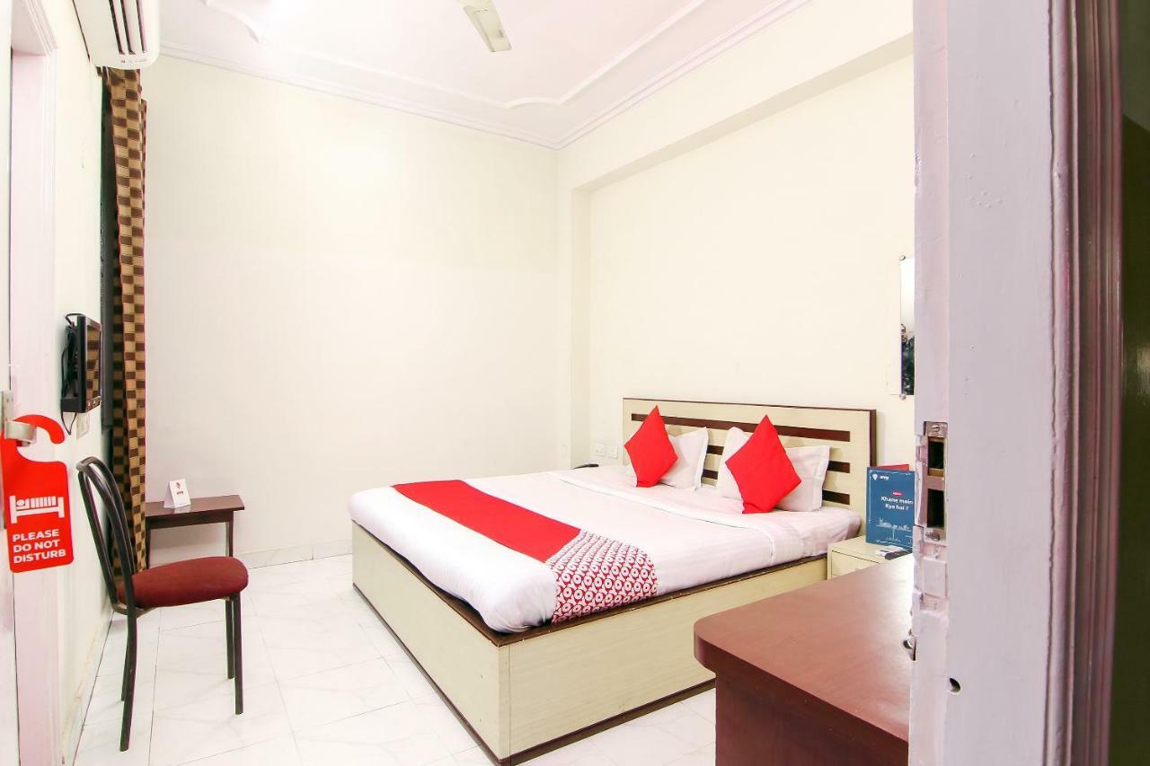 Oyo 14345 Hotel Panchsheel Varanasi Luaran gambar